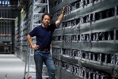 A mining farm powered by solar panels